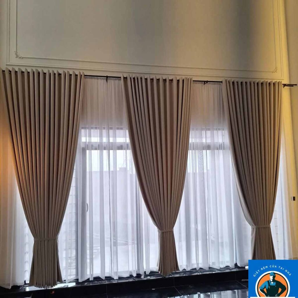 Đức Tài nhận làm sạch rèm cửa tại Ba Vì giá chỉ từ 300k