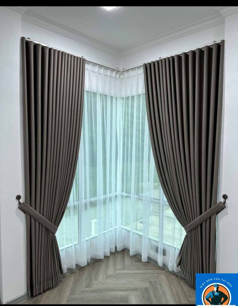 Đức Tài Clean chuyên nhận rèm cửa Đan Phượng