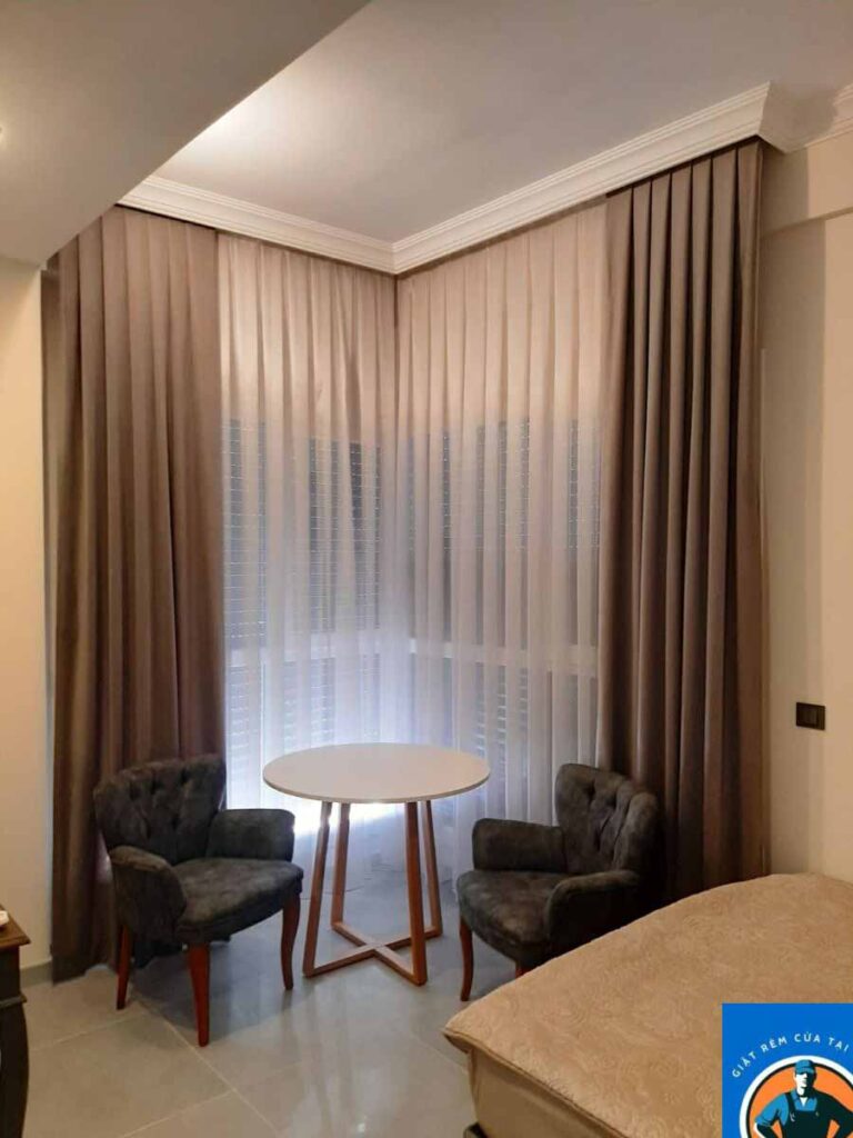 Đức Tài Clean nhận giặt rèm cửa tại nhà