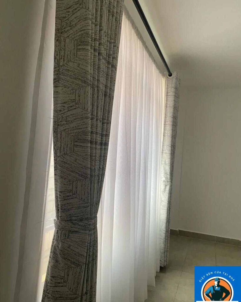 Ánh Hồng nhận làm sạch rèm tại Chương Mỹ chỉ 200k