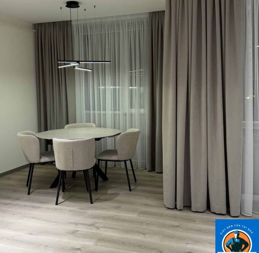 Đức Tài Clean chuyên nhận giặt rèm cửa Thường Tín giá rẻ