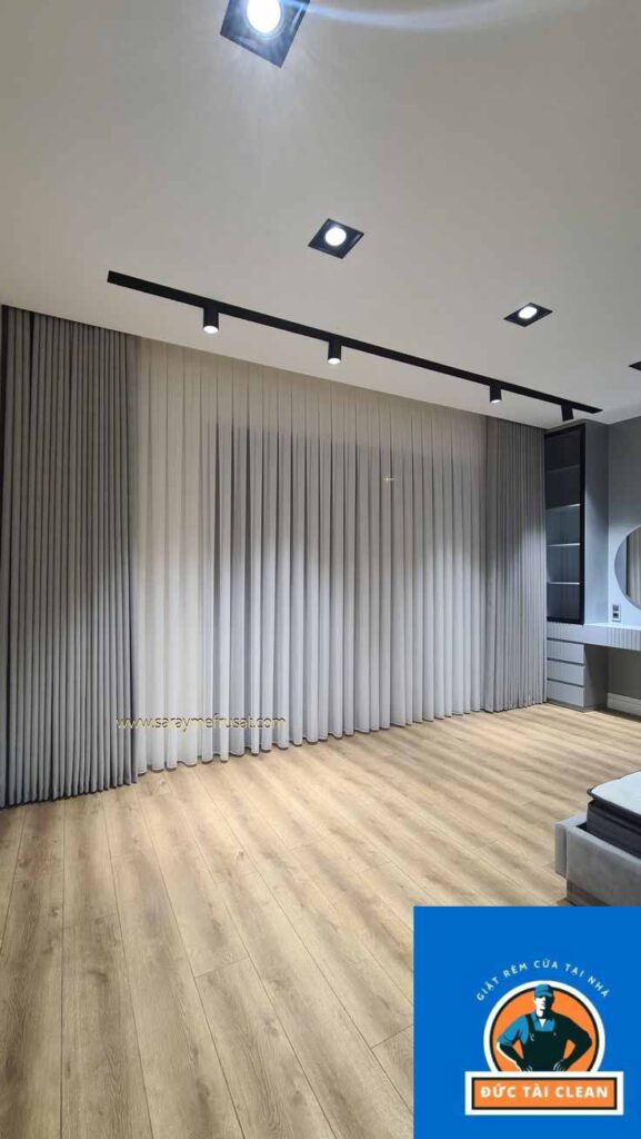 Đức Tài Clean nhận giặt rèm cửa giá chỉ từ 300k