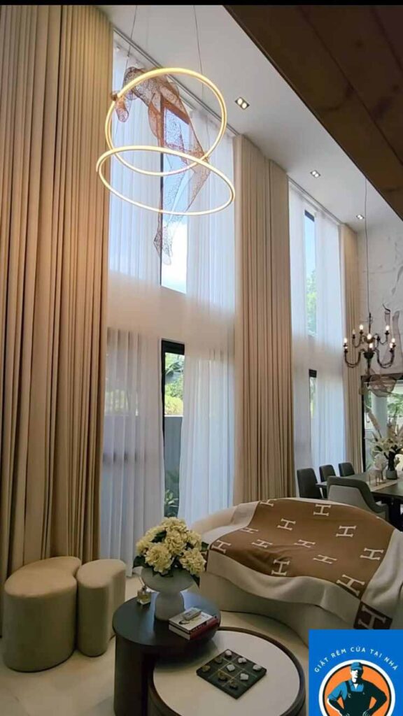 Đức Tài Clean vệ sinh rèm cửa Hai Bà Trưng