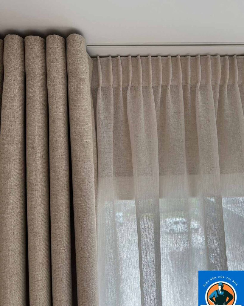 Bảo Nam nhận giặt khô rèm tại Thạch Thất