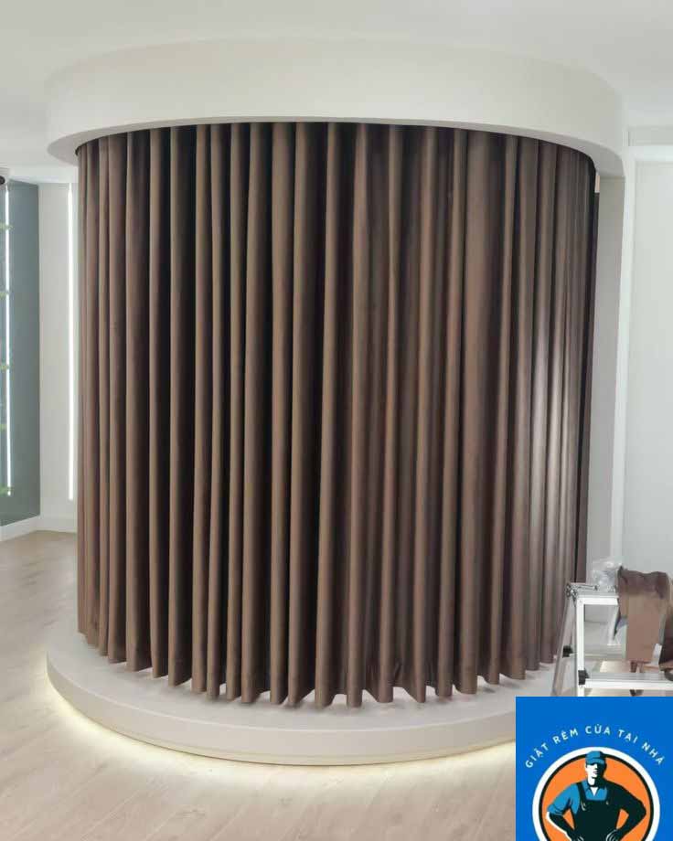 An Laundry nhận giặt rèm cửa tại Việt Hưng Long Biên