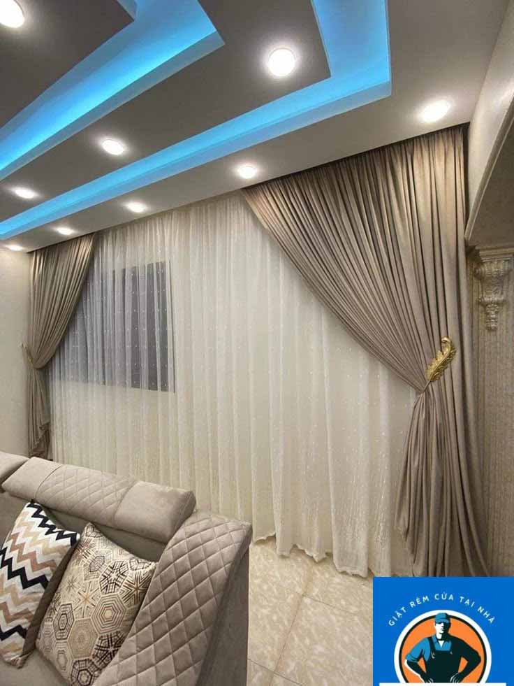 Giặt là sạch cộng đơn vị giặt rèm cửa hàng đầu Thanh Oai