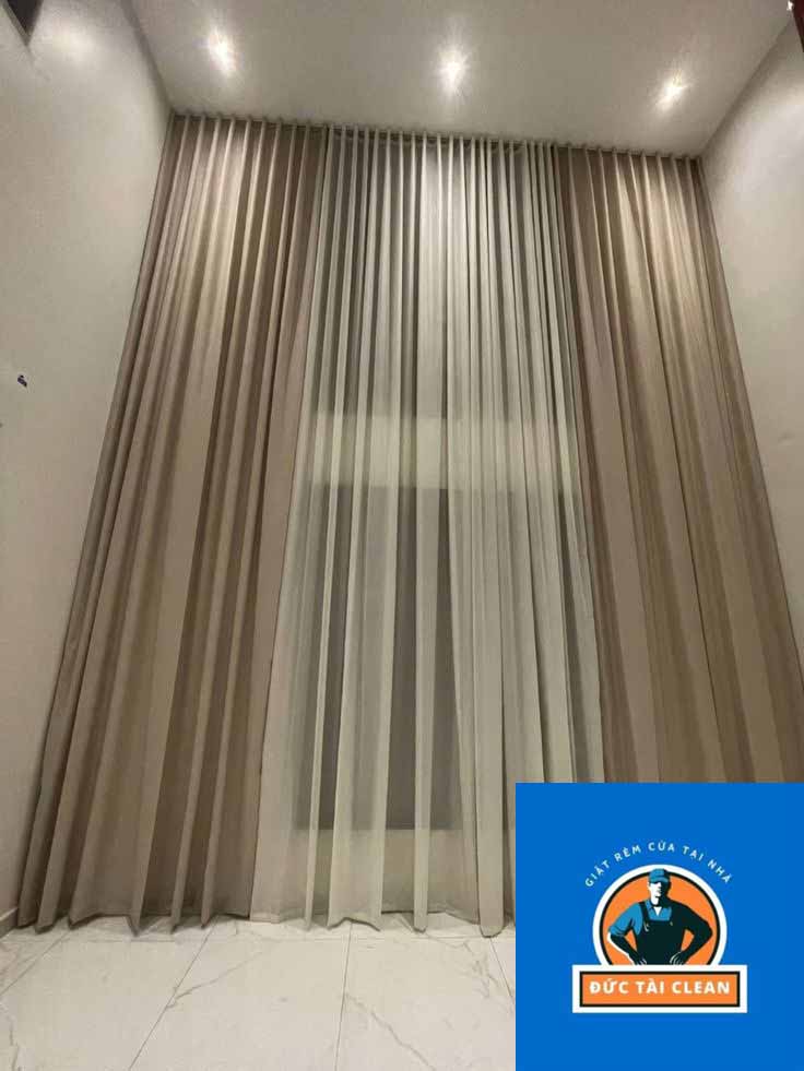  Hải Lan nhận giặt rèm tại nhà cầu giấy